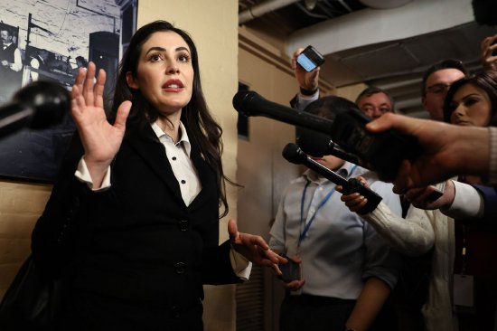 美国共和党议员指控美联储主席作伪证 要求司法