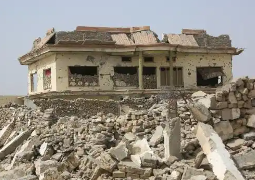 阿富汗发生强烈地震 已致数百人遇难