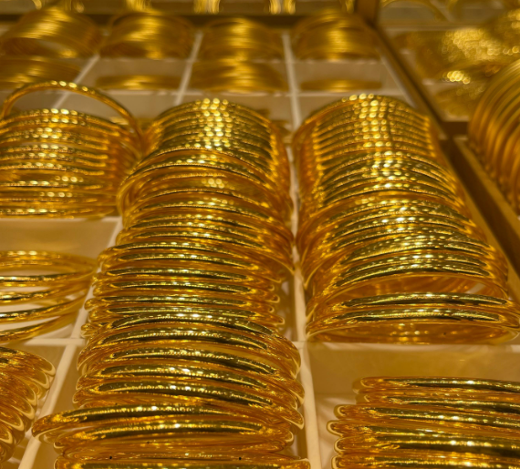 现货黄金涨0.54%,黄金期货跌0.22%