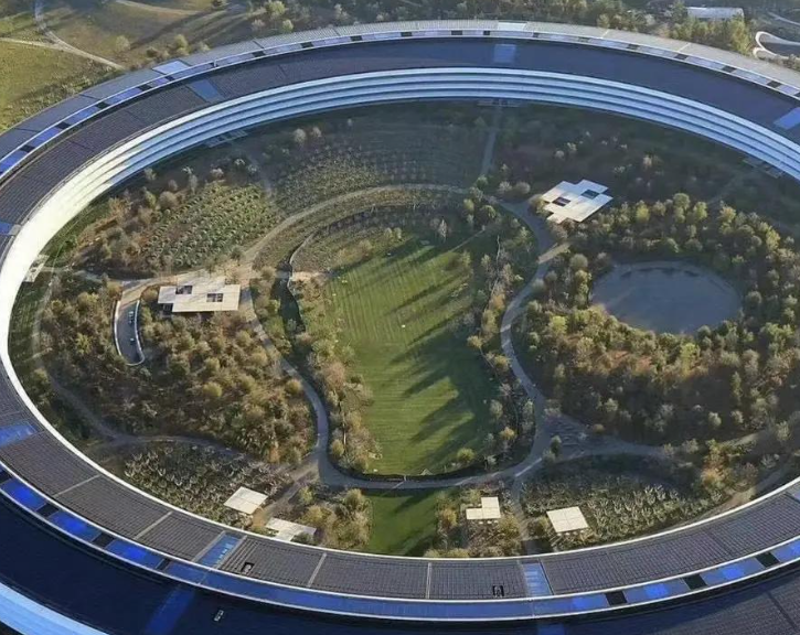 苹果向iPhone设计师发放罕见奖金 应对AI企业挖角